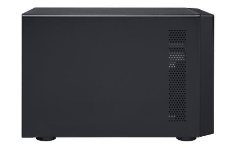 QNAP TVS-472XT - NAS-server (TVS-472XT-PT-4G)