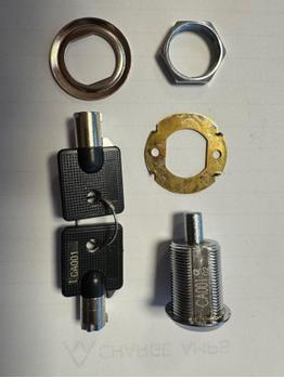 CHARGE AMPS Aura Push lock incl. key (CA-100922)