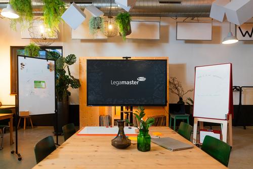 LEGAMASTER EXPLORE 2 touch monitor EXP-8610, 86" (7-806110-86-EU)