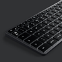 SATECHI Slim X3 Trådløst tastatur For Apple, nordisk layout, opp til 4 bluetooth enheter, baklyste taster (ST-BTSX3M-ND)