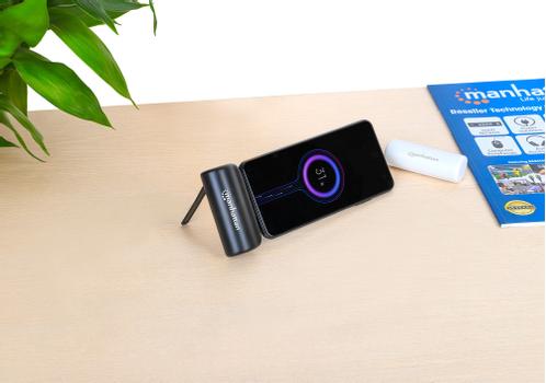 MANHATTAN Power Bank with integrated  (102636)
