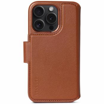 DECODED Leather Detachable Wallet Iphone 15 Pro Tan iPhone 15 Pro Tan (D24IPO15PDW5TN)