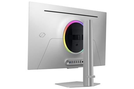 Samsung 32" Odyssey OLED G8 gamingskjerm LS32DG802 3840x2160 QD-OLED, 240hz, 0.03ms, 1m:1, HDR10, 2xHDMI/DP (LS32DG802SUXEN)