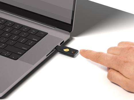 YUBICO USB authenticator Security Key C NFC, FIDO2 U2F, USB-C, black (FLAYUB027)