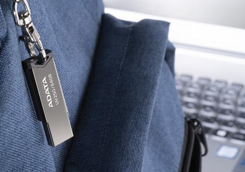 A-DATA UV250 USB Flash Drive 16 GB (AUV250-16G-RBK)