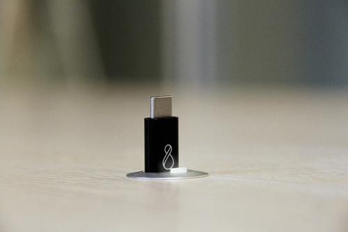 OCHNO O-POS-LED-AL-1 | Pull Out LED Socket | Aluminum (O-POS-LED-AL-1)