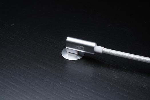 OCHNO USB-C Cable | Angled | DP 1.4 Video Alt Mode | Male/Male | USB-C - USB-C | 3.2 Gen 2 | TygklÃ¤dd | 0,7m | Vit (O-USBG2-70-2)