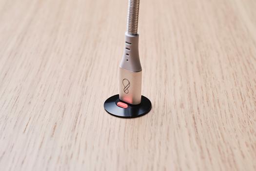 OCHNO Socket with RGB Button | USB-C outlet w. locking screw 1m cable | Bord, infÃ¤lld plant | Svart (O-SWO-100-S-1)