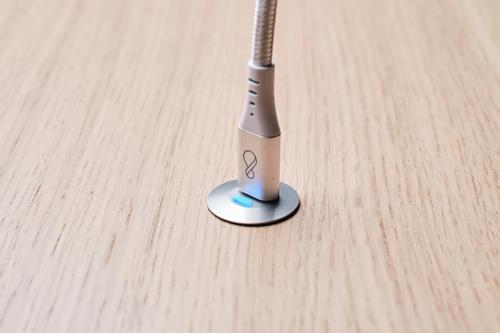 OCHNO Socket with RGB Button | USB-C outlet w. locking screw 1m cable | Bord, infÃ¤lld plant | Aluminium (O-SWO-100-1)