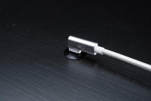 OCHNO USB-C Cable | Angled | DP 1.4 Video Alt Mode | Male/Male | USB-C - USB-C | 3.2 Gen 2 | TygklÃ¤dd | 0,7m | Vit (O-USBG2-70-2)