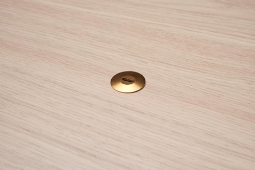 OCHNO Socket | with locking screw | Bord, infÃ¤lld plant | MÃ¤ssing (O-DO-100-M-2)