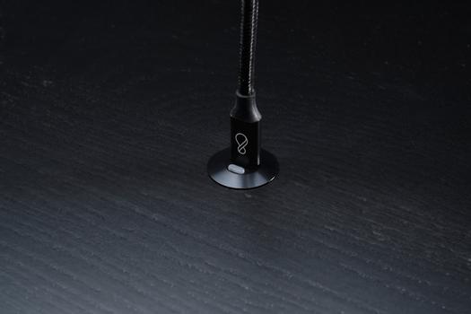 OCHNO Socket with RGB Button | USB-C outlet w. locking screw 1m cable | Bord, infÃ¤lld plant | Svart (O-SWO-100-S-1)