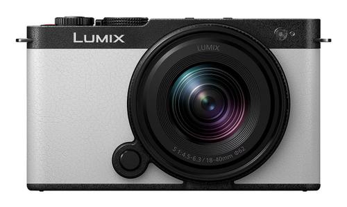 PANASONIC Lumix S9 + S-R1840 Compact (DC-S9NE-W)