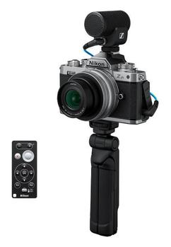 NIKON Z Fc Vlogger Kit Milc 20.9 Mp (VOA090K005)