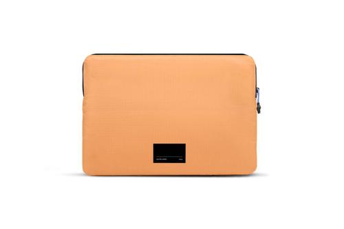 NATIVE UNION Ultralight Sleeve For Macbook (STOW-UT-MBS-APR-15)