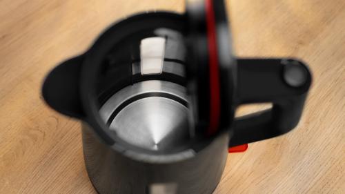 BOSCH TWK1M123 elkedel 1,7 L 2400 W Sort (TWK1M123)