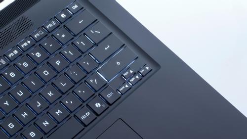 GIGABYTE AERO X16 - Ryzen 7 | 32GB | 1TB | RTX5060 (1VH93NEC64AH)