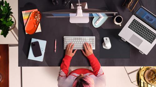 LOGITECH MX Master 3S for Mac mouse (910-006570)