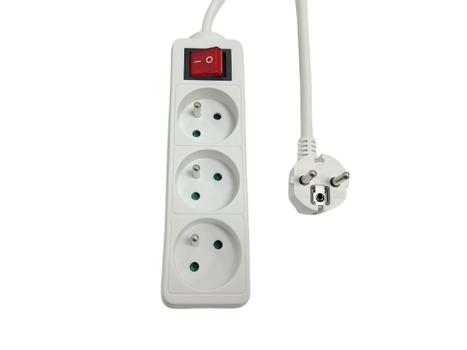 MICROCONNECT 3-way Power Strip on/off (MC-PSOO030150FRW)