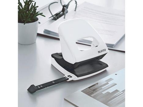 LEITZ Hullemaskin LEITZ Wow 5008 2H 30a hvit (50082001)