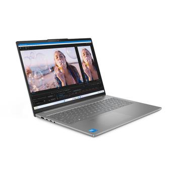 LENOVO IdeaPad Slim 5 Core7 240H 32GB 1 TB W11 Home (83J1006UGE)