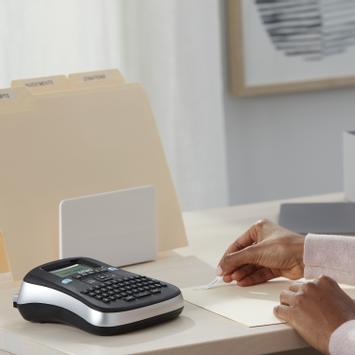 DYMO LabelManager 210D AZERTY, Black / Silver (S0784460)