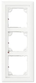 MOBOTIX Triple Frame, Silver (MX-OPT-FRAME-3-EXT-SV)