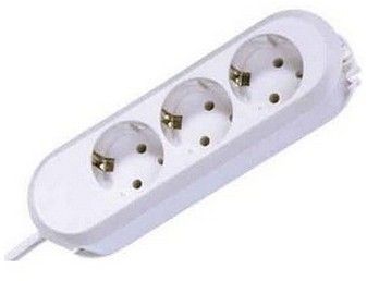 BACHMANN 3-socket outlet ,white 5m (388.272)