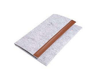 ULTRON Reallife 20.3 Cm (8") Sleeve  (163777)