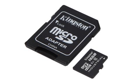 Kingston Flashminnekort (microSDHC til SD-adapter inkludert) - 16 GB - UHS Class 1 / Class10 - microSDHC UHS-I (SDCIT/16GB)