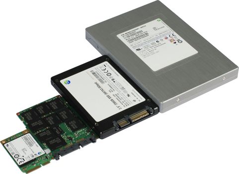 HP SSD 512GB - SATA 3 Interface (803386-001)