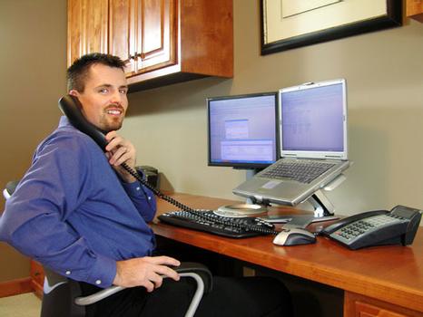 ERGOTRON NEOFLEX NB LIFT STND (33-334-085 $DEL)