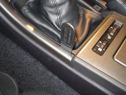 BRODIT ProClip ONLY for manual shift. (833728)