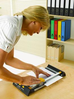 FELLOWES Neutron Plus A4 Paper Trimmer/ Skæremaskine (5410101)