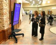 Ergotron Neo-Flex Mobile MediaCenter VHD vogn - Patented Constant Force Technology - for LCD-skjerm - kapasitet 22,7-40,8 kg - svart (24-191-085)