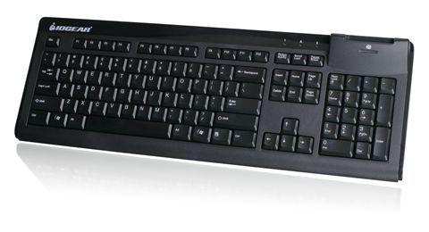 IOGEAR 104-Key Keyboard (GKBSR201)