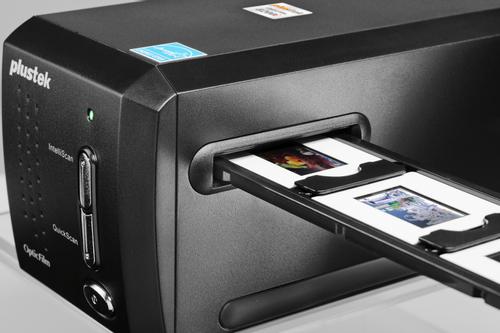 PLUSTEK OPTICFILM 8200I SE FILMSCANNER ACCS (0226)