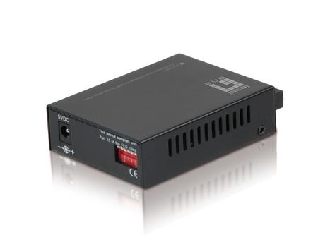 LEVELONE 10/ 100BASE-TX-100BASE-FX SMF SC CONVERTER 40KM ACCS (FVT-2401)