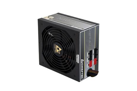 Chieftec NAVITAS GPM-650C - Strømforsyning (intern) - ATX12V 2.3 - 80 PLUS Gold - AC 100-240 V - 650 watt - aktiv PFC - svart (GPM-650C)