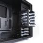 FRACTAL DESIGN Define R5 Miditower ATX svart Front: 2xUSB3+2xUSB2 2x5,25tum Internt: 8xLFF+2SFF CPU-kyl max: 180mm H2O max: 420mm 2-9 fläktar 232*451*521mm (FD-CA-DEF-R5-BK)