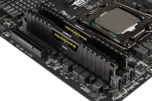 CORSAIR 32GB (4-KIT) DDR4 2666Mhz Vengeance LPX Black CL16 (CMK32GX4M4A2666C16)