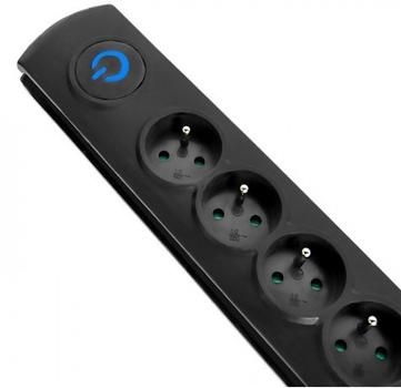 QOLTEC Surge protector | 6 power socket | 1.8m (50111)