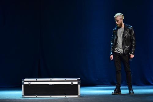 MULTIBRACKETS Fast-fold Proj sc 16:10 538x336 250'' (7350073732012)