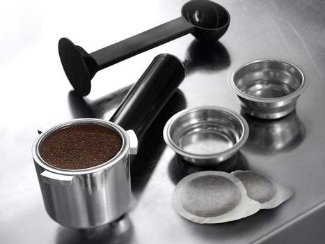 DELONGHI EC 685 BK Dedica Style (0132106140)