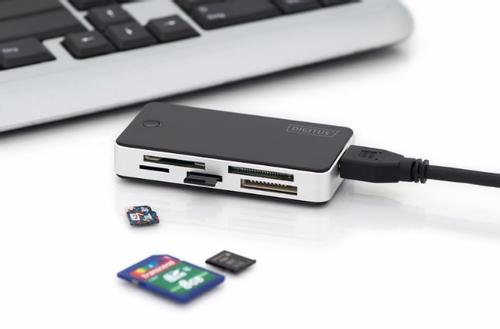 DIGITUS Card Reader USB3.0, schwarz/ silber,  gängige Karten (DA-70330-1)