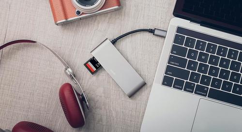 MOSHI USB-C Multimedia Adapter (99MO084213)