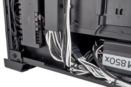 Corsair Crystal 570X PSU Shroud Cover (CC-8900136)