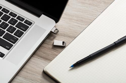 KINGSTON 32GB DTMicro USB 3.1/3.0 Type-A metal ultra-compact flash drive (DTMC3/32GB)