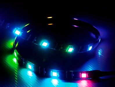 AKASA Magnetic Addressable-RGB-LED-Strip - 60cm, 15 LEDs (AK-LD07-60RB)