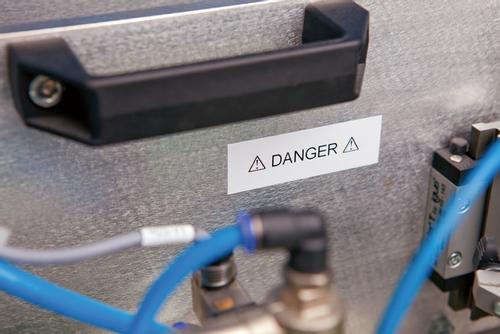 DYMO Rhino Professional,  12mm, merkkausteippi,  valk.teksti must.teippi (1805435)